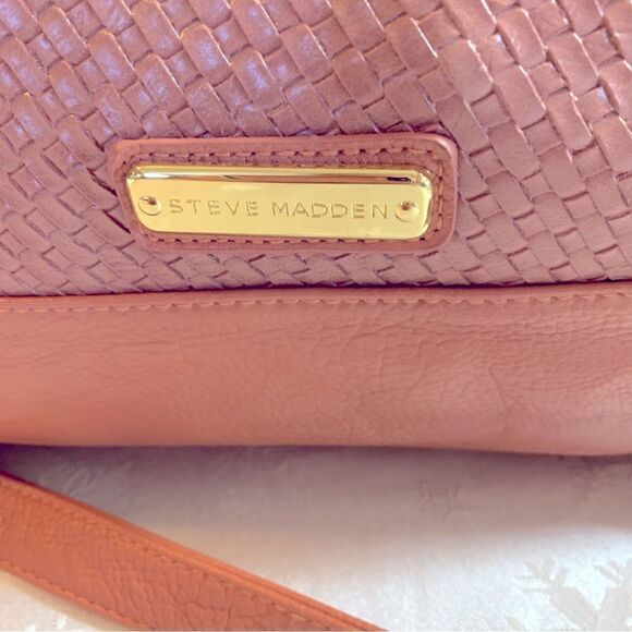 Steve Madden Crossbody Handbag XL Removable Chain Strap NWOT Perfect Gorgeous - Picture 2 of 11